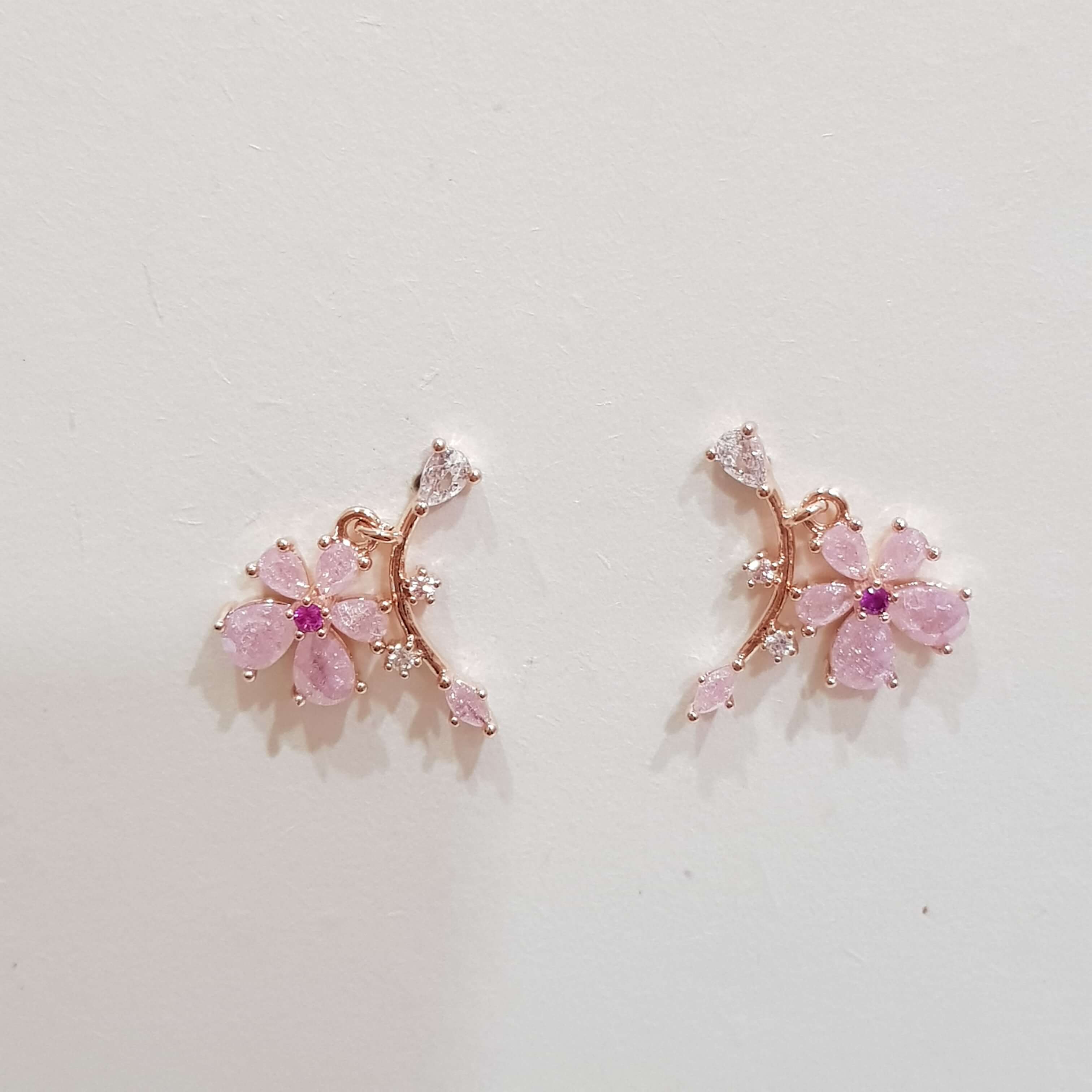 【E001】(925銀針耳環) 開花 3