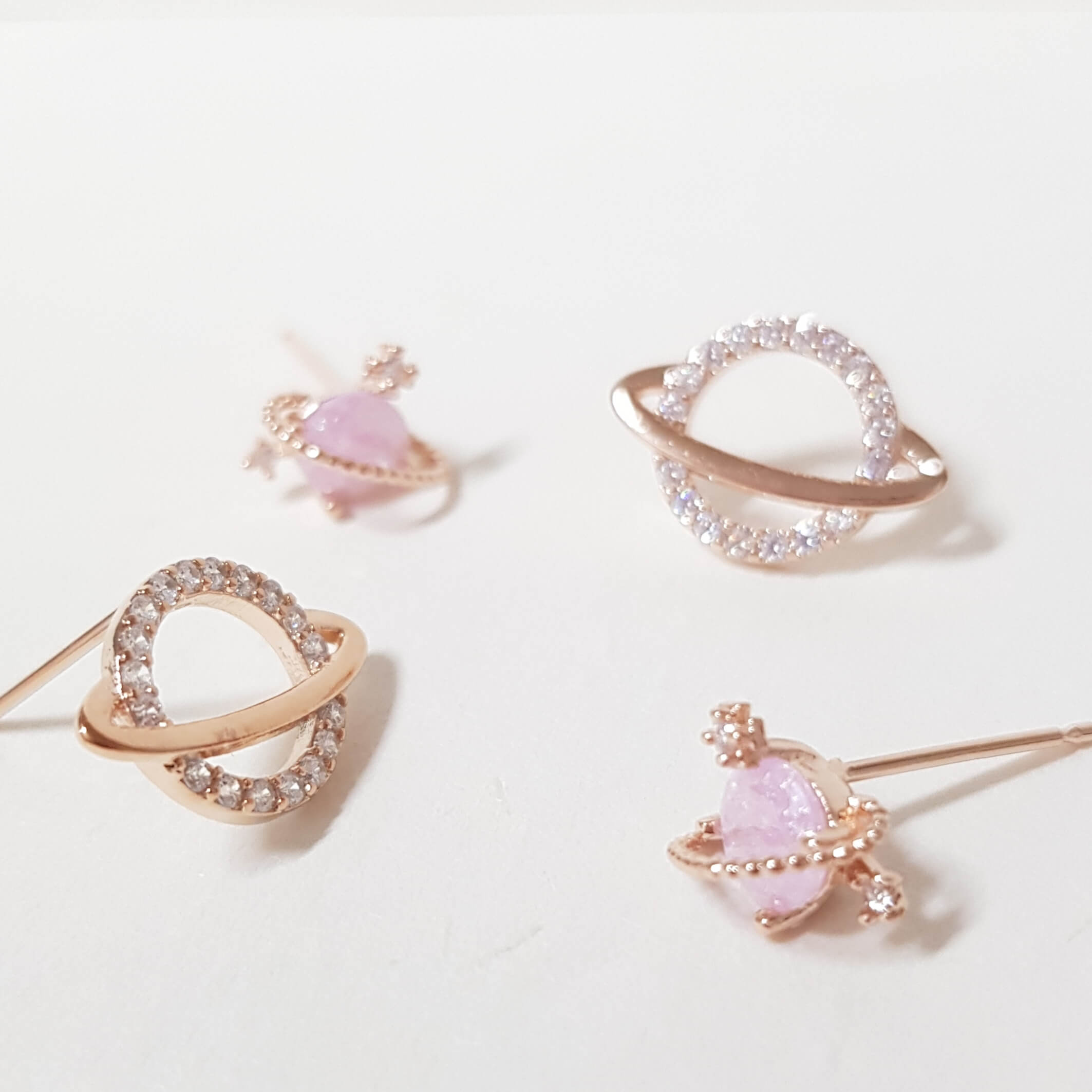 【F001】(925銀針耳環) 粉色行星