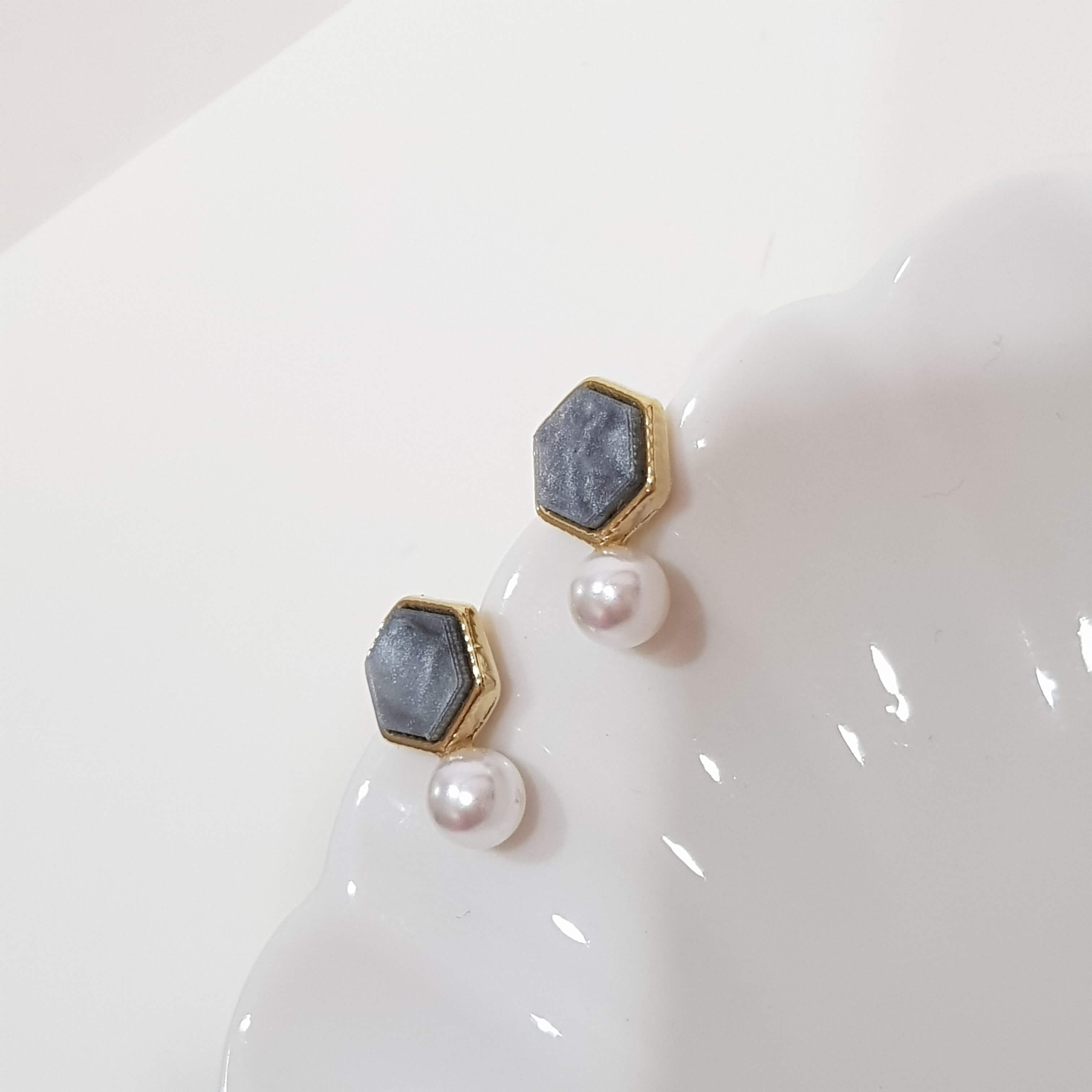 【F013】(耳環) 六角珠珠 2