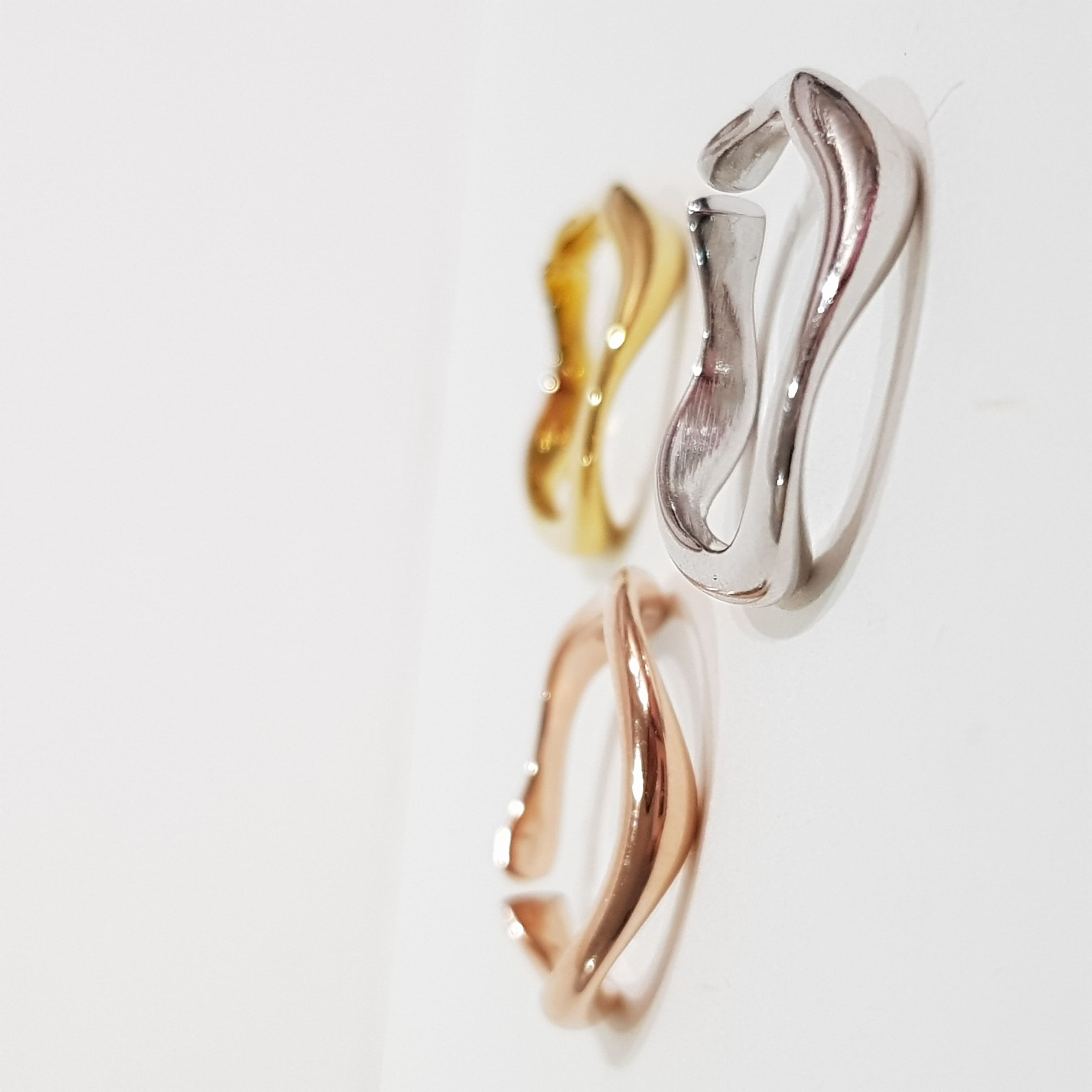 【G101】(925純銀戒指) 大波浪戒