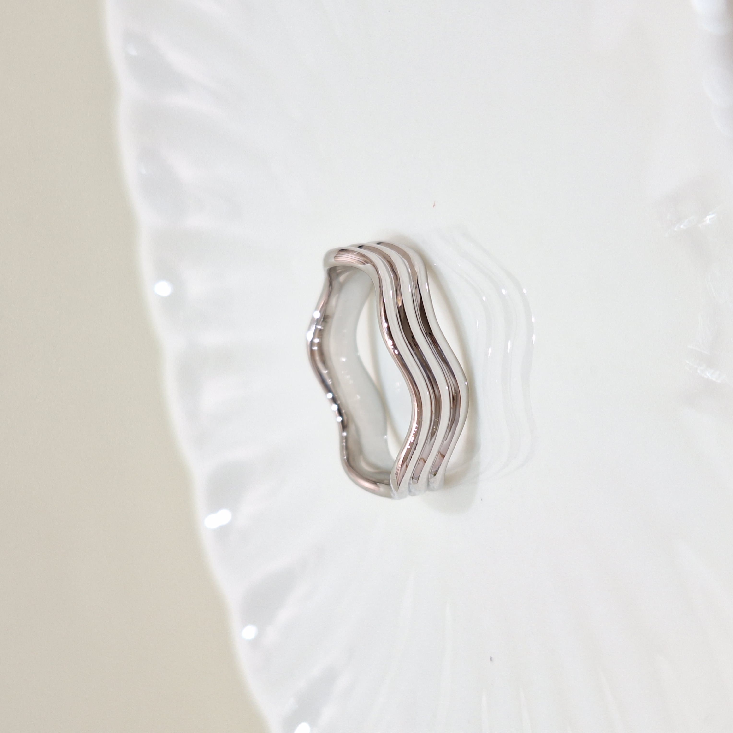 【G102】(925純銀戒指) 浪花戒