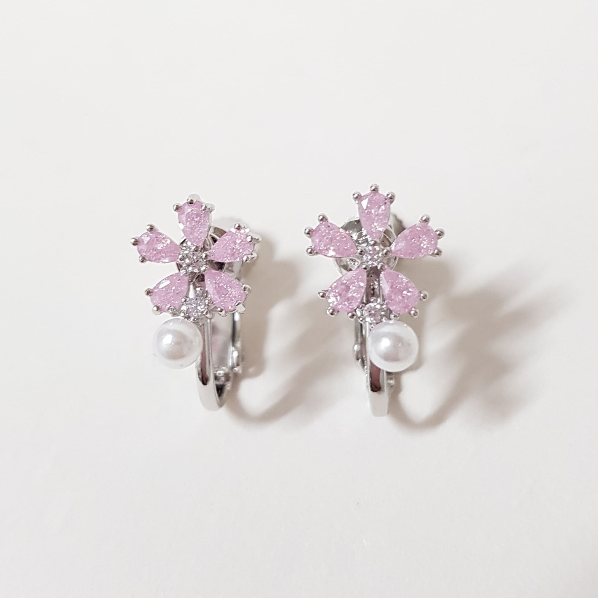 【J002】(925銀針耳環耳夾) 珍珠櫻花