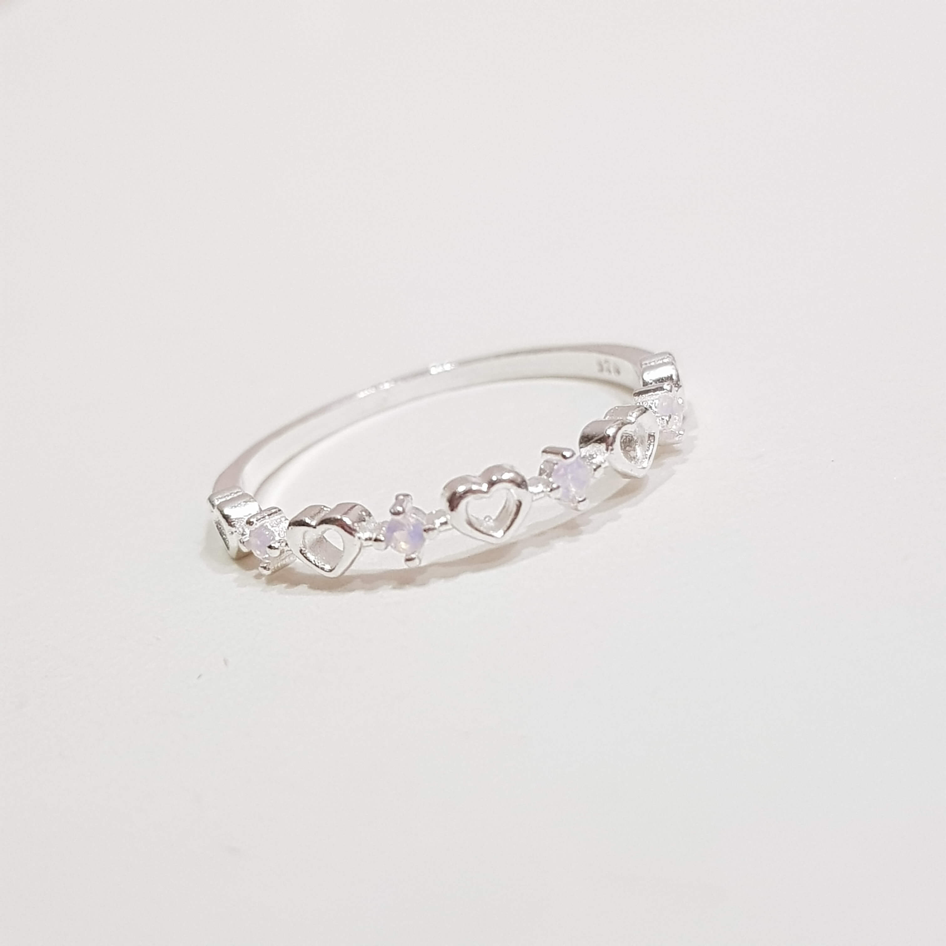 【L105】(925純銀戒指) 連結的愛戒