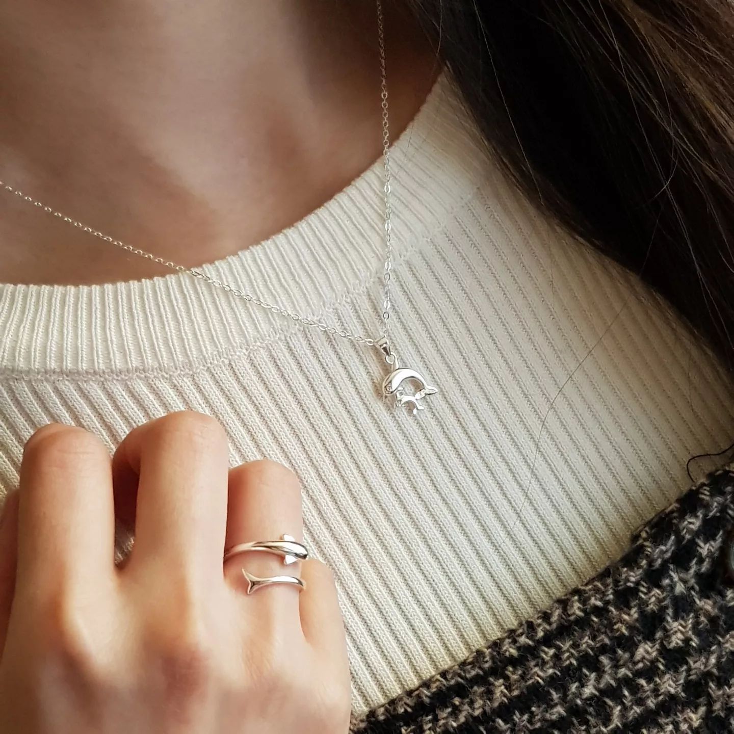 【W204】(925純銀項鍊) 大小海豚鍊 4